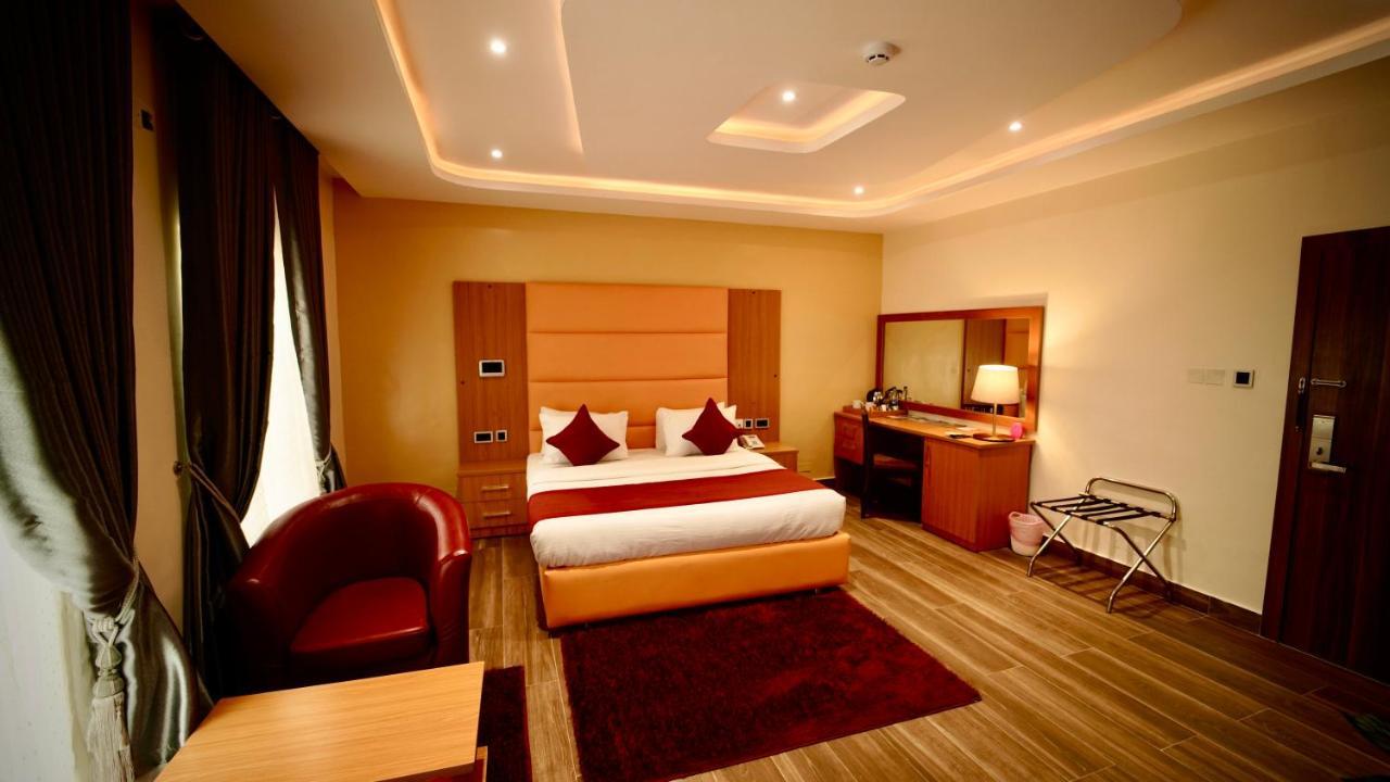 Watercress Hotels And Event Икея Экстерьер фото