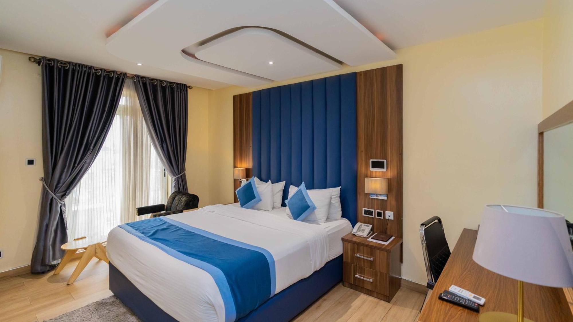 Watercress Hotels And Event Икея Экстерьер фото