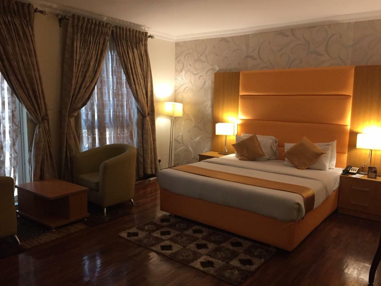 Watercress Hotels And Event Икея Экстерьер фото